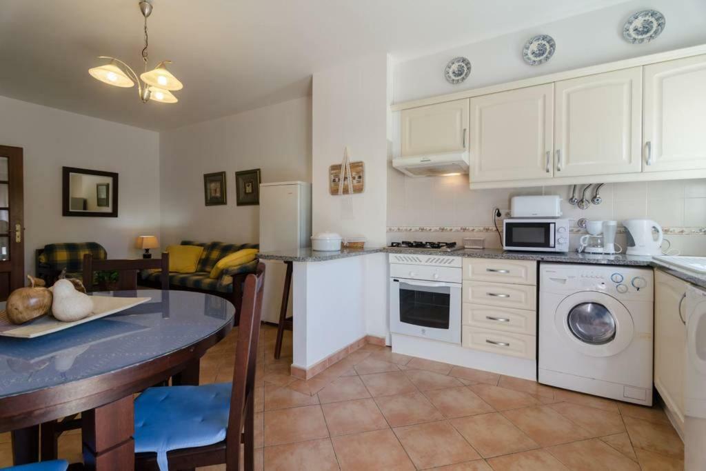 Praia Da Rocha, Algarve Sunny Apartment Portimão Eksteriør billede